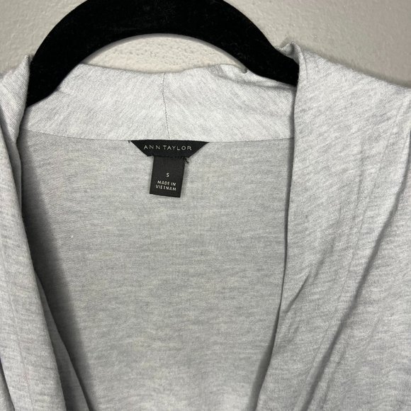 Ann Taylor Wrap Long Sleeve Top - Picture 4 of 5